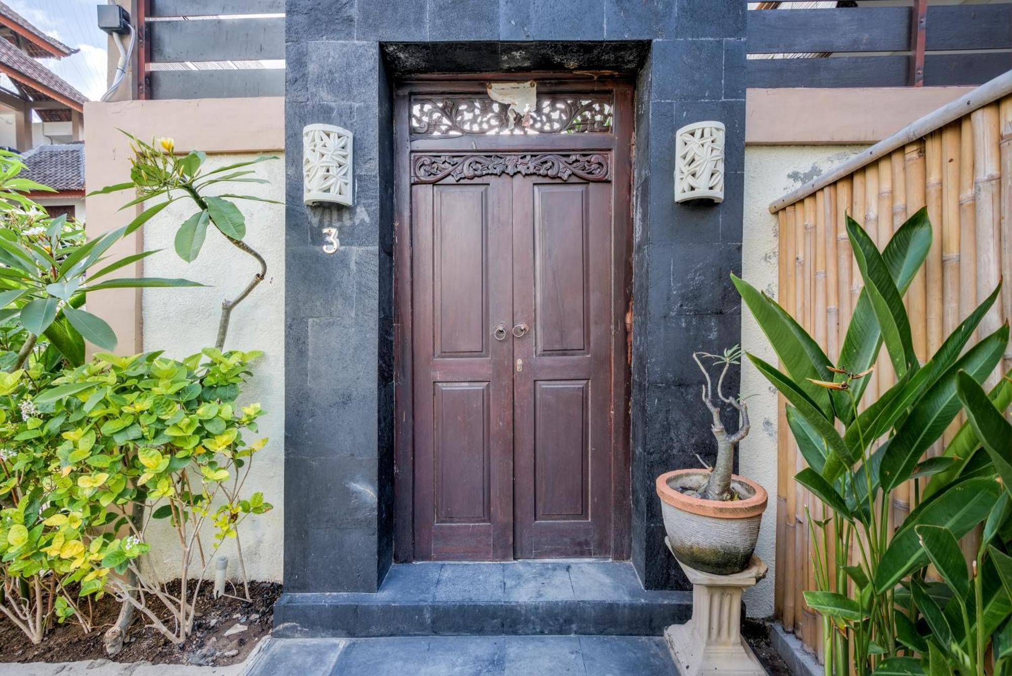 Villa Raka Managed By Manara Legian Εξωτερικό φωτογραφία
